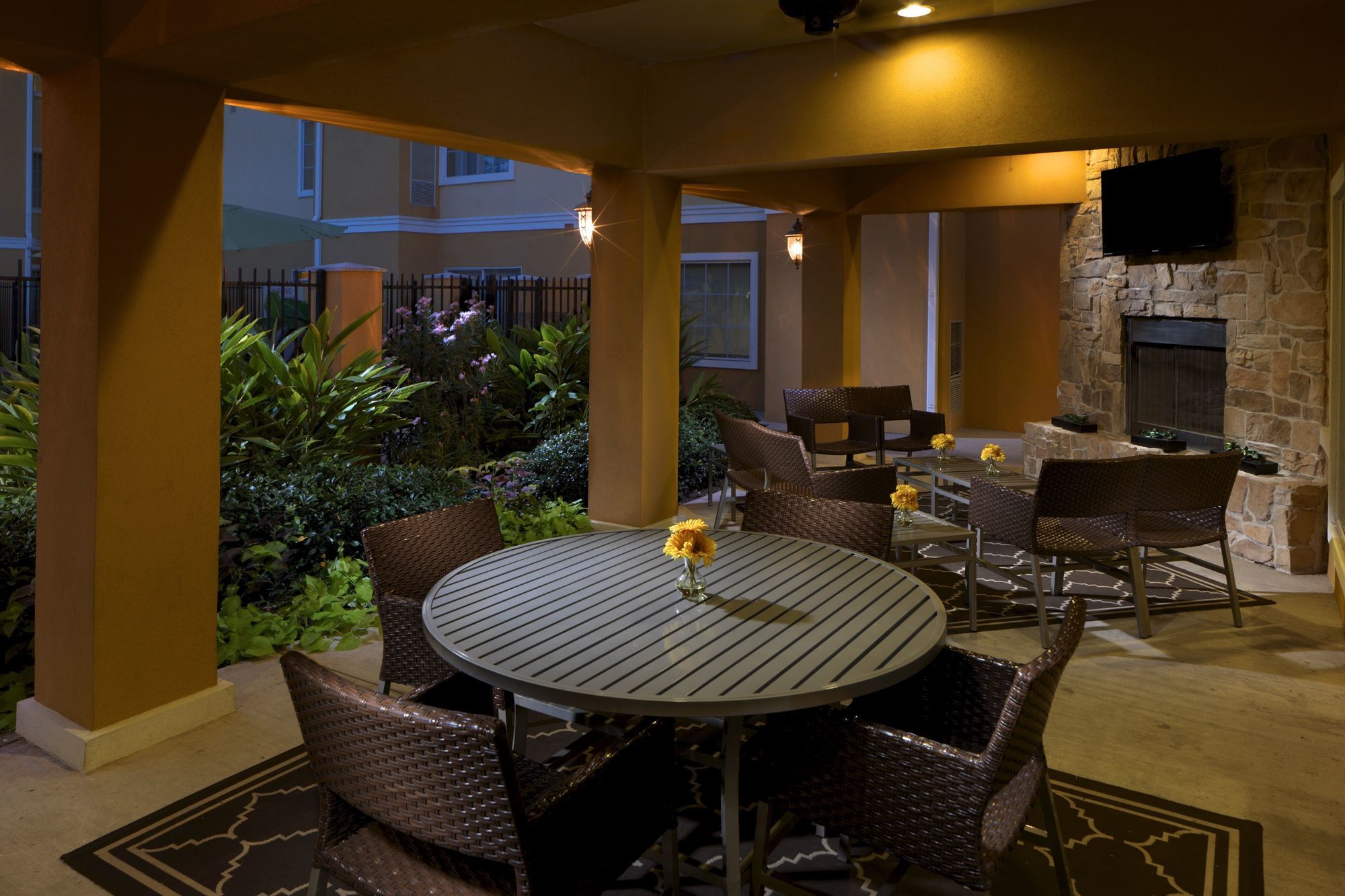 Towneplace Houston North/shenandoah Hotel Shenandoah