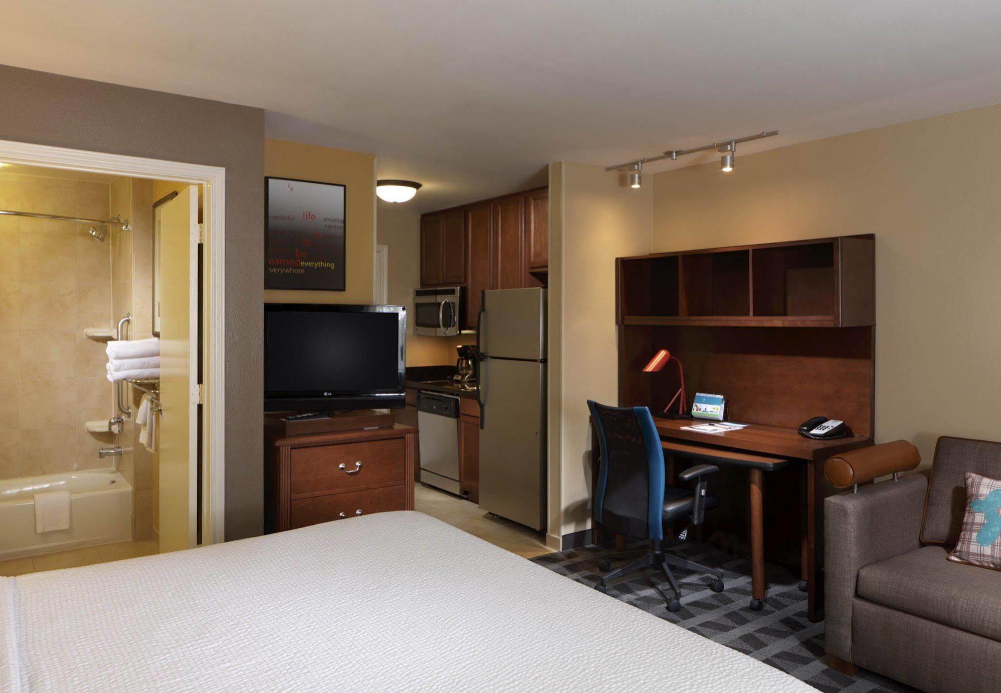 Towneplace Houston North/shenandoah 3* Shenandoah
