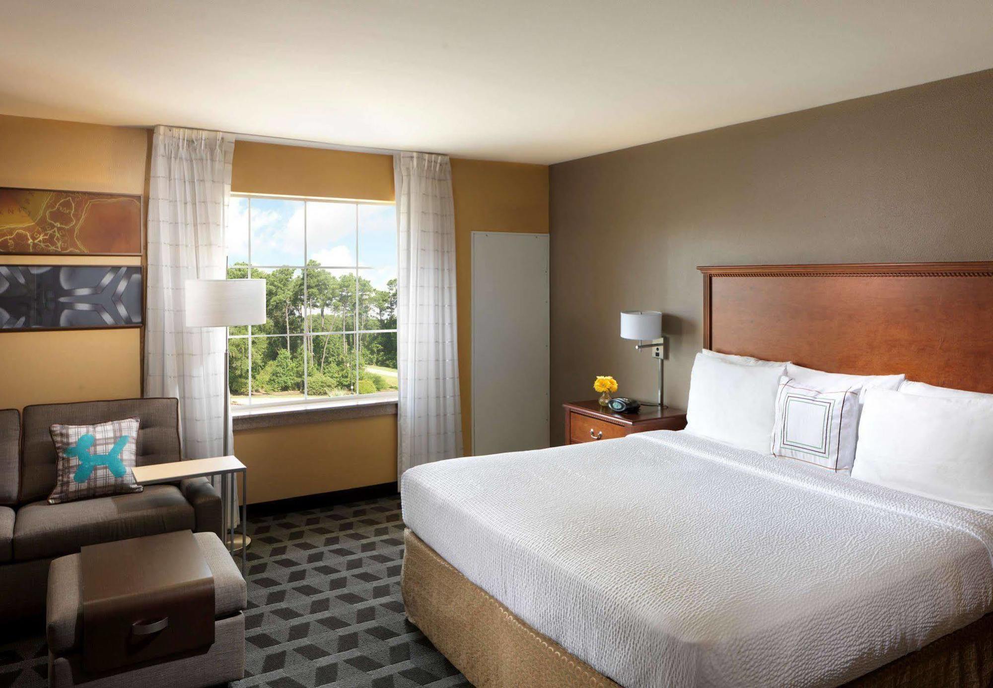 Hotel Towneplace Houston North/shenandoah 3*