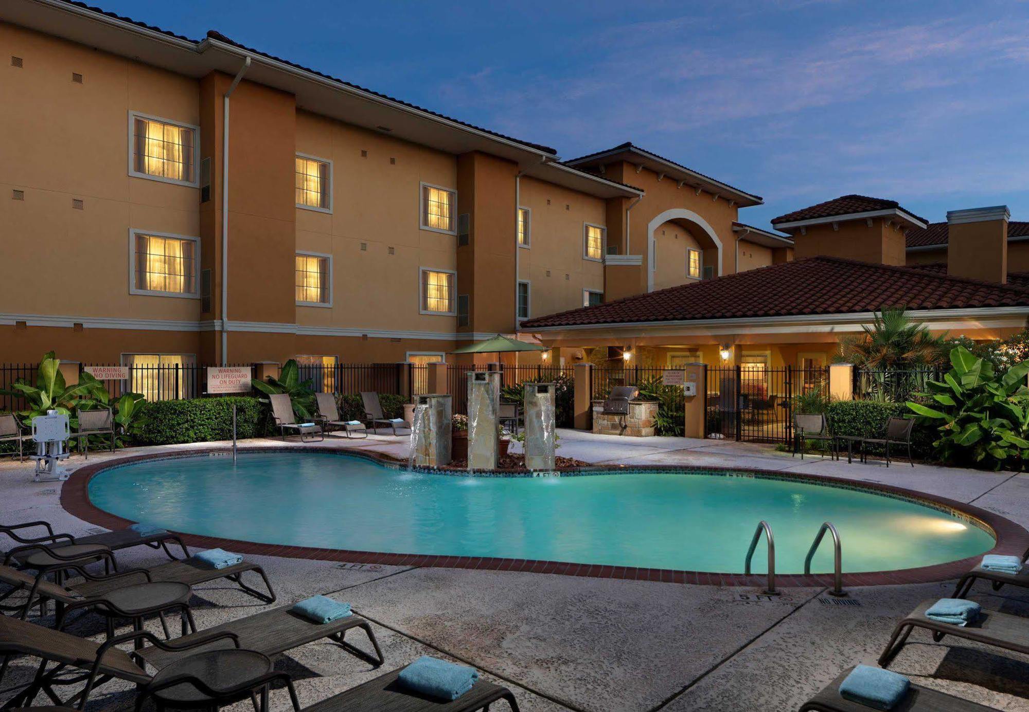 Towneplace Houston North/shenandoah 3*