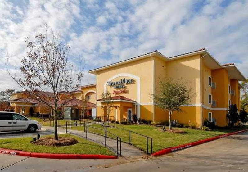Hotel Towneplace Houston North/shenandoah 3*
